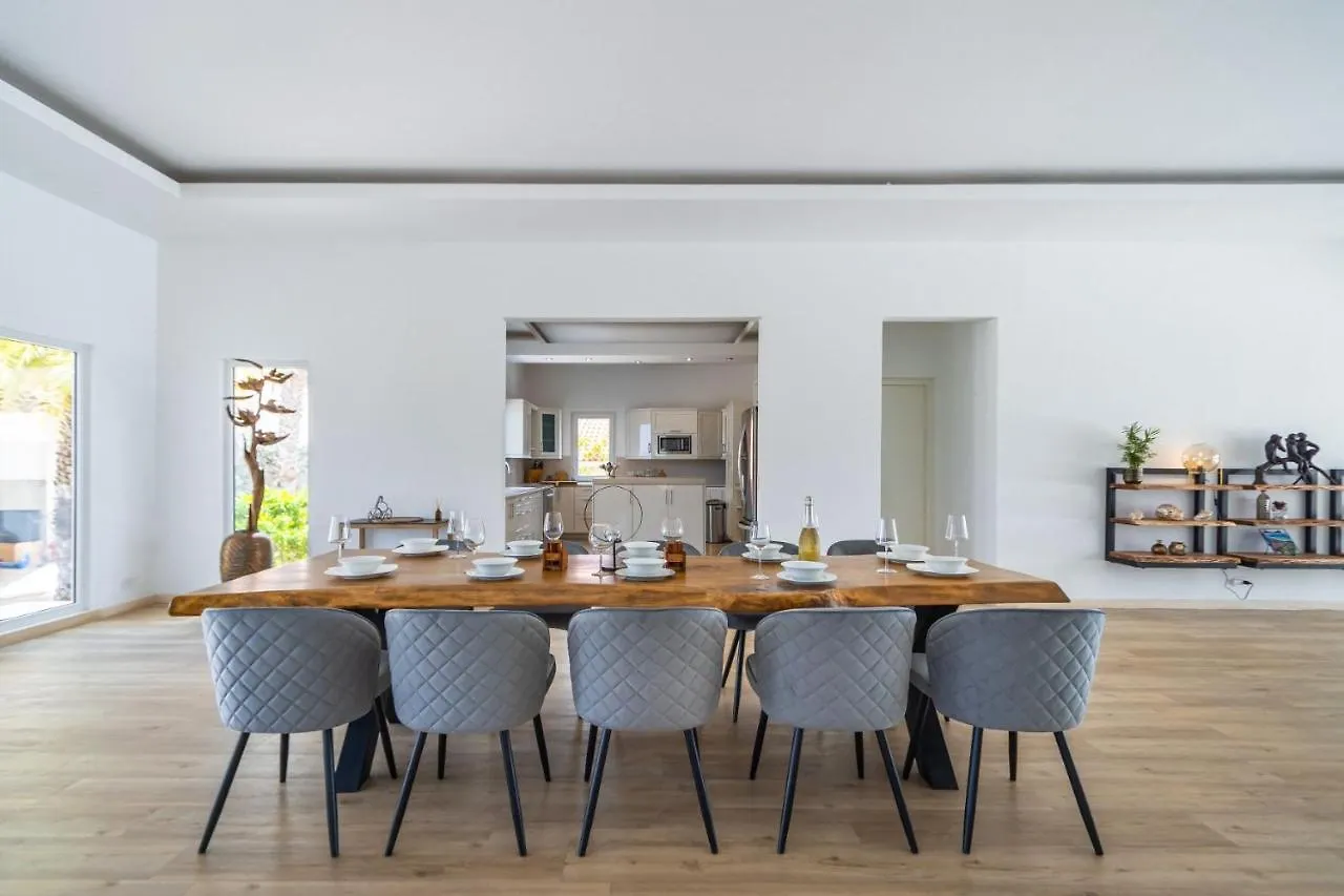 Caya Di Bista Bunita 6 Villa Palm Beach